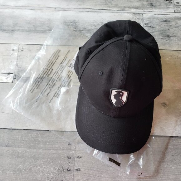 NWT - Vivienne Hu VHNY Baseball Cap - Logo Cotton Ball Cap in Black and White - Picture 5 of 5